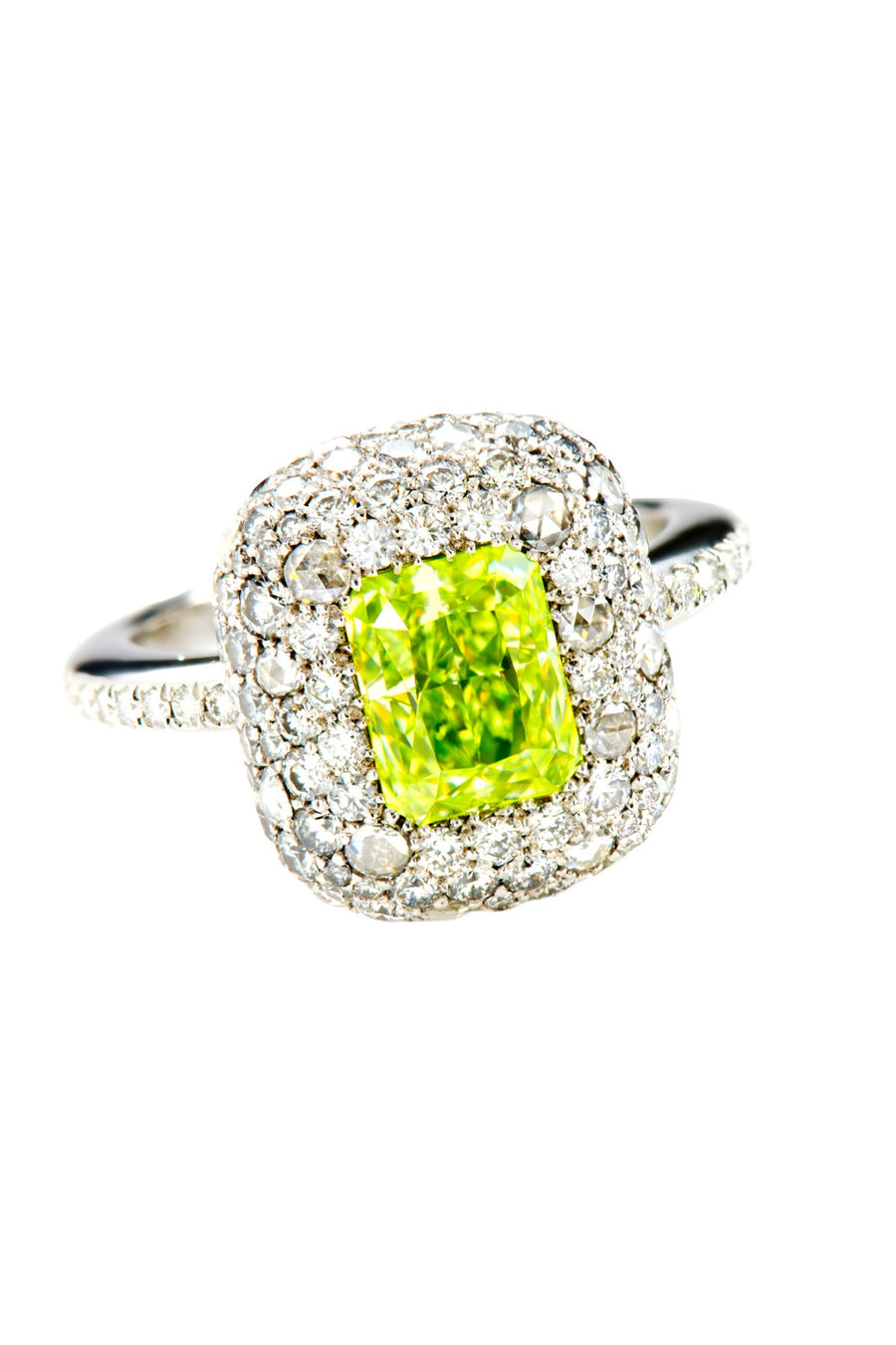 Intense green diamond ring