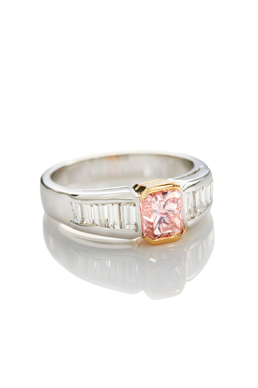 Fancy Pink Diamond Ring