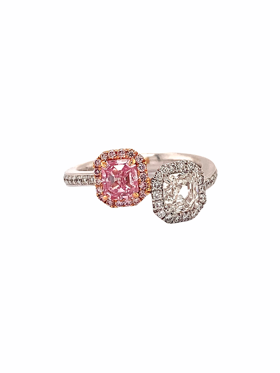 Fancy Purple Pink Diamond Ring